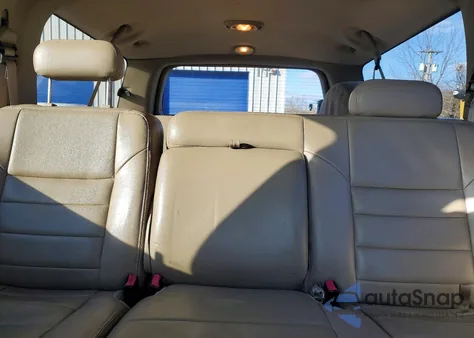 2005 Ford Excursion Limited z USA, uszkodzony, nr VIN 1FMNU42P35EC66338